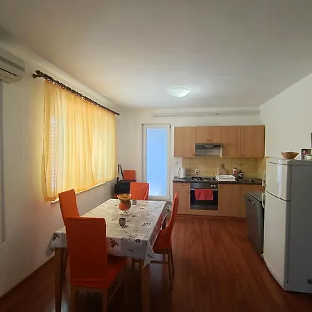 Mirjana Apartman